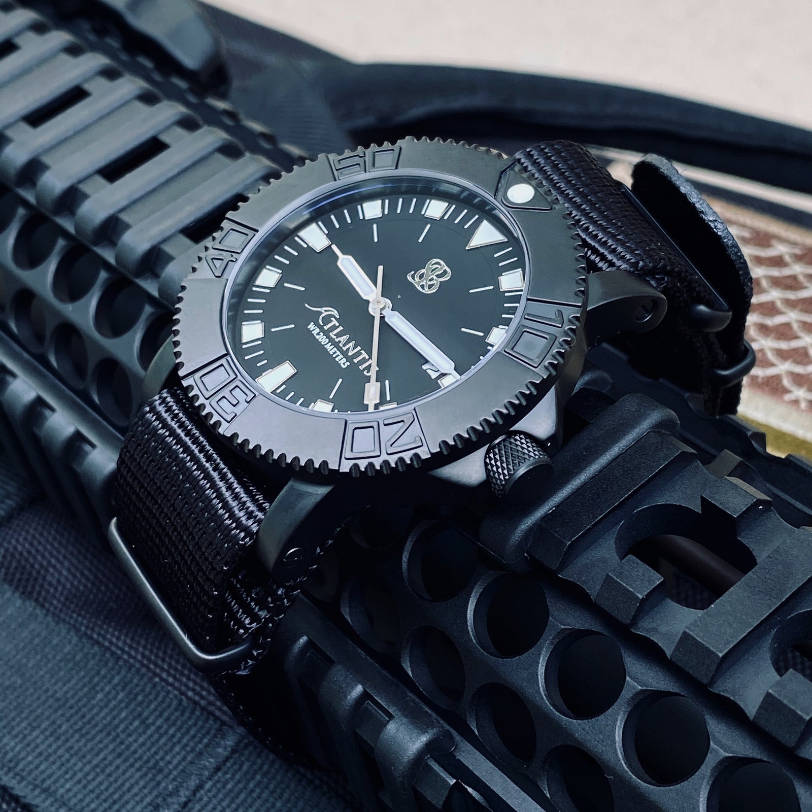 S&B Atlantis Rogue Watch